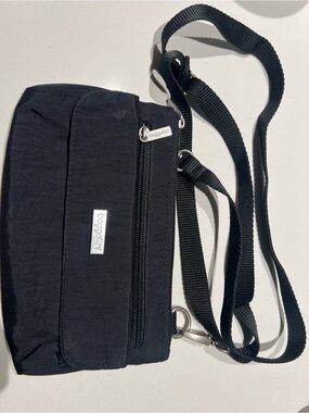 Baggallini Black Lightweight Crossbody Belt Bag